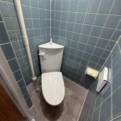 中区賃貸Kビル様トイレリフォーム工事～和式兼用便器を洋式便器に～